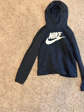 Boys black Nike sweatshirt
